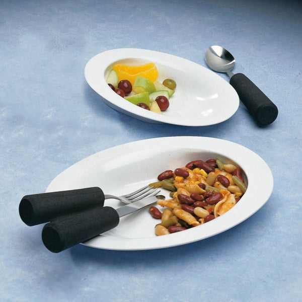 Manoy Sloped Plate Small - Eating & Drinking
