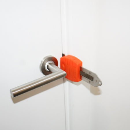 Lock for outside online door