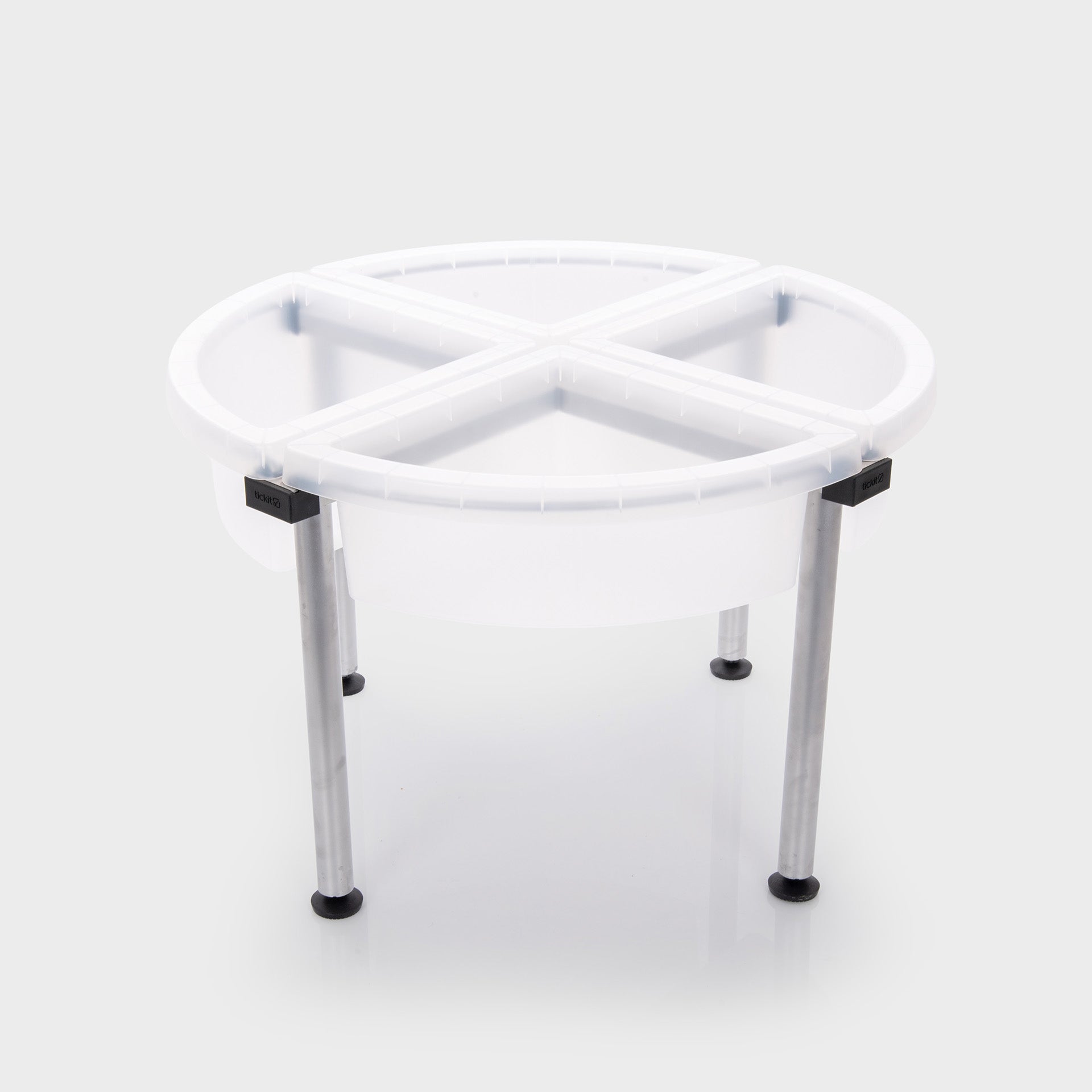 tickit® Discovery Quadrant Trays & Stand – Clear
