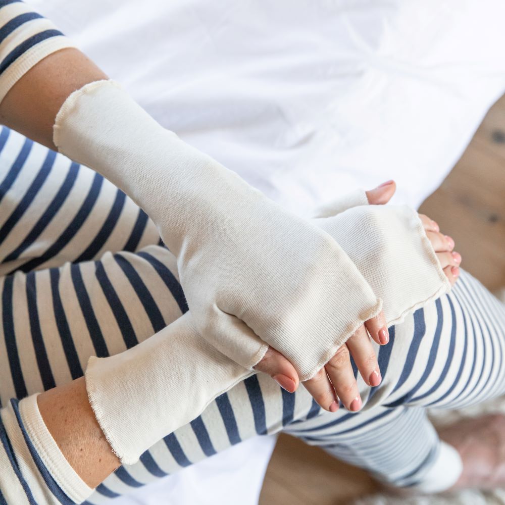 Fingerless Eczema Gloves (2 Pairs) – Adults (Organic Cotton)