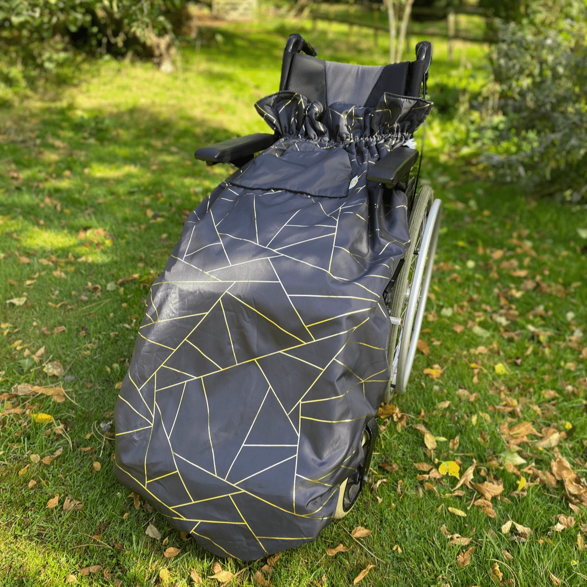 Adult Fleece - lined Wheelchair Cosy - Wheelchair Clothing