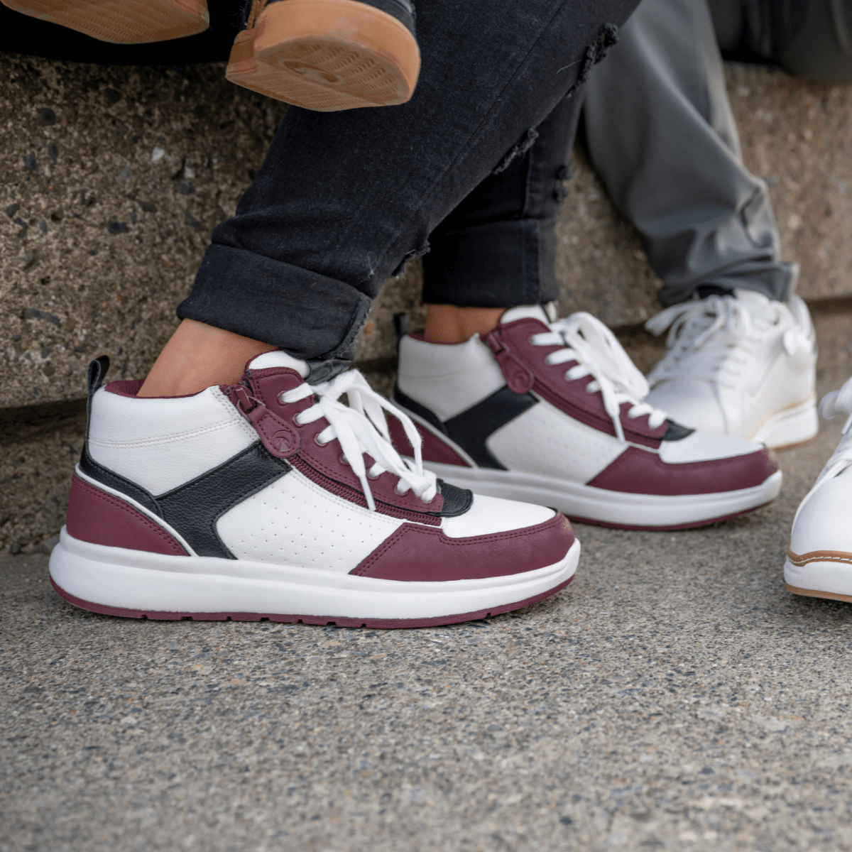 Billy Footwear Wome's High Top White/Wine/Black Comfort DZ - Footwear