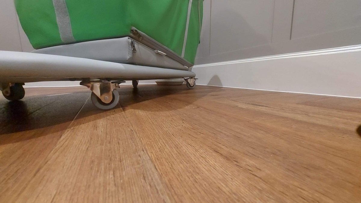 The Snooza Chair - Care & Safety