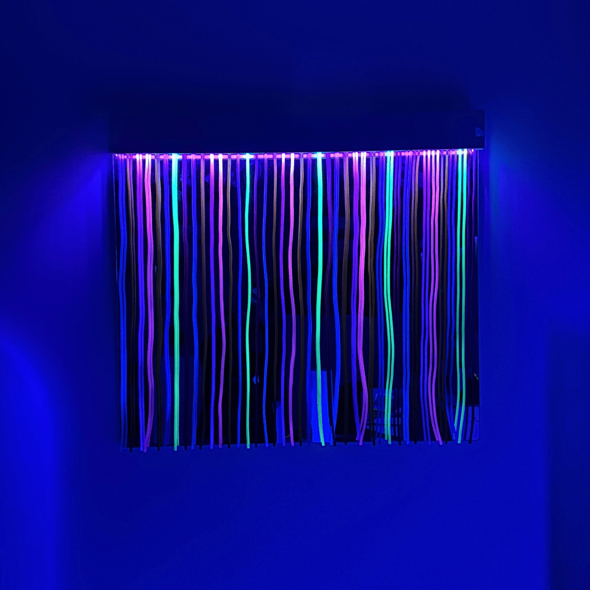 UV Mirror with Glow Strands and Built-In Light – 100 x 91cm - Sensory Equipment