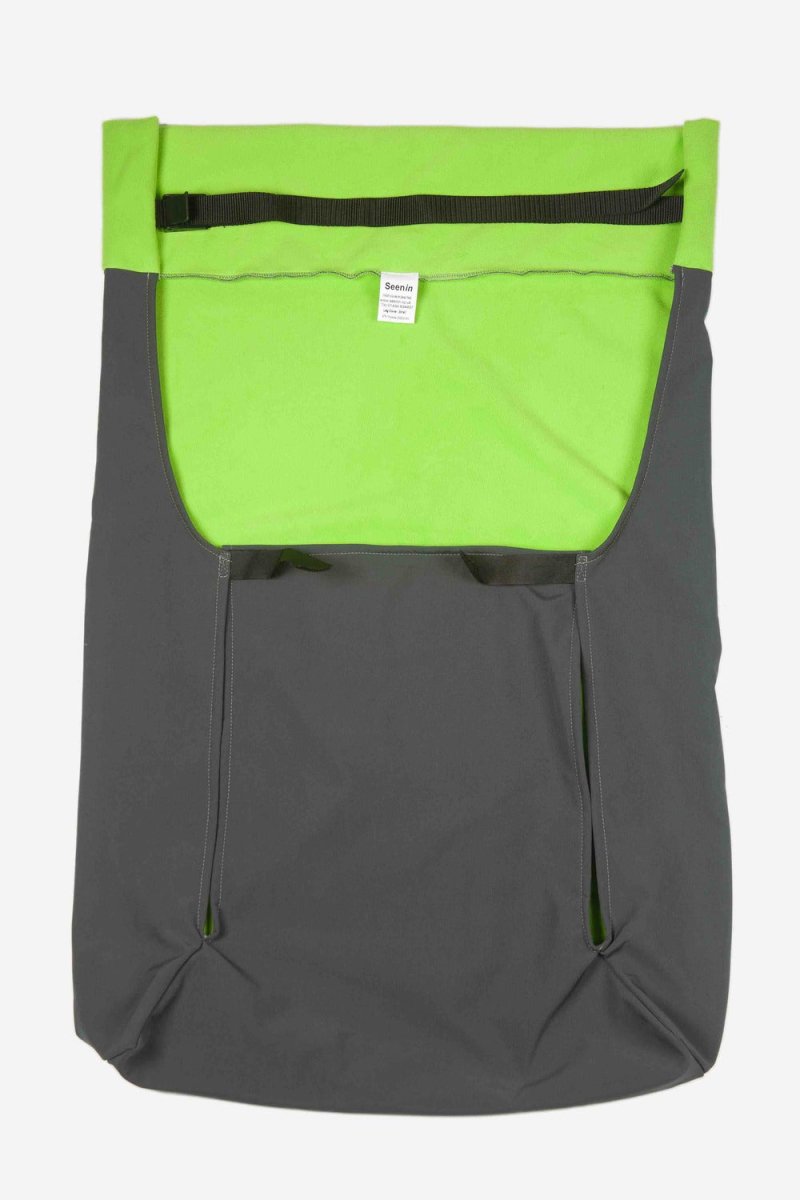 Weatherproof Wheelchair Leg Cover - Wheelchair Clothing