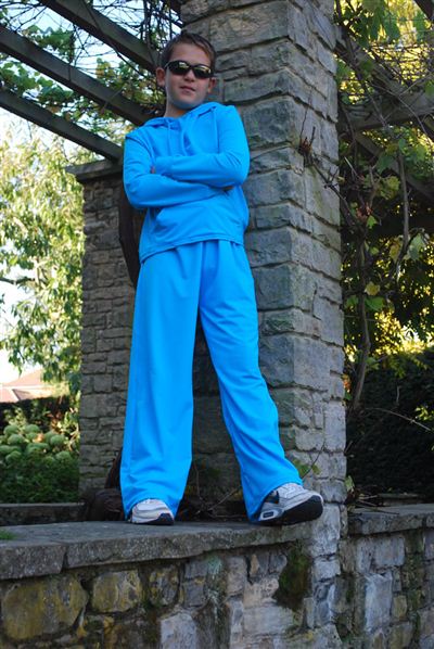 Teenage Unisex Long Sleeve Hooded Top – UPF 50+ - Daywear